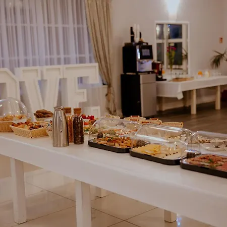 Hostal Greys Polonia Zasutowo