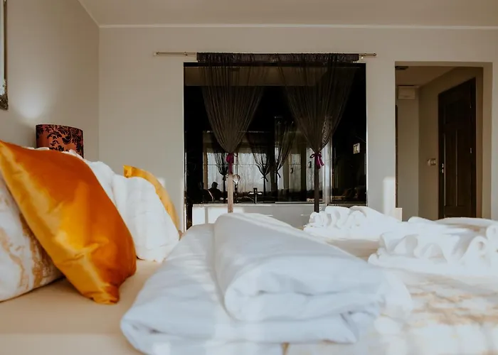 بيت شباب Greys Polonia Zasutowo